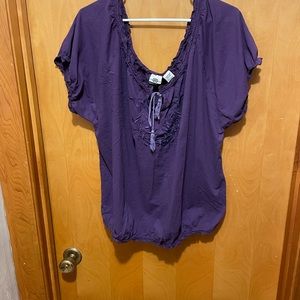 Woman’s summer top.             148